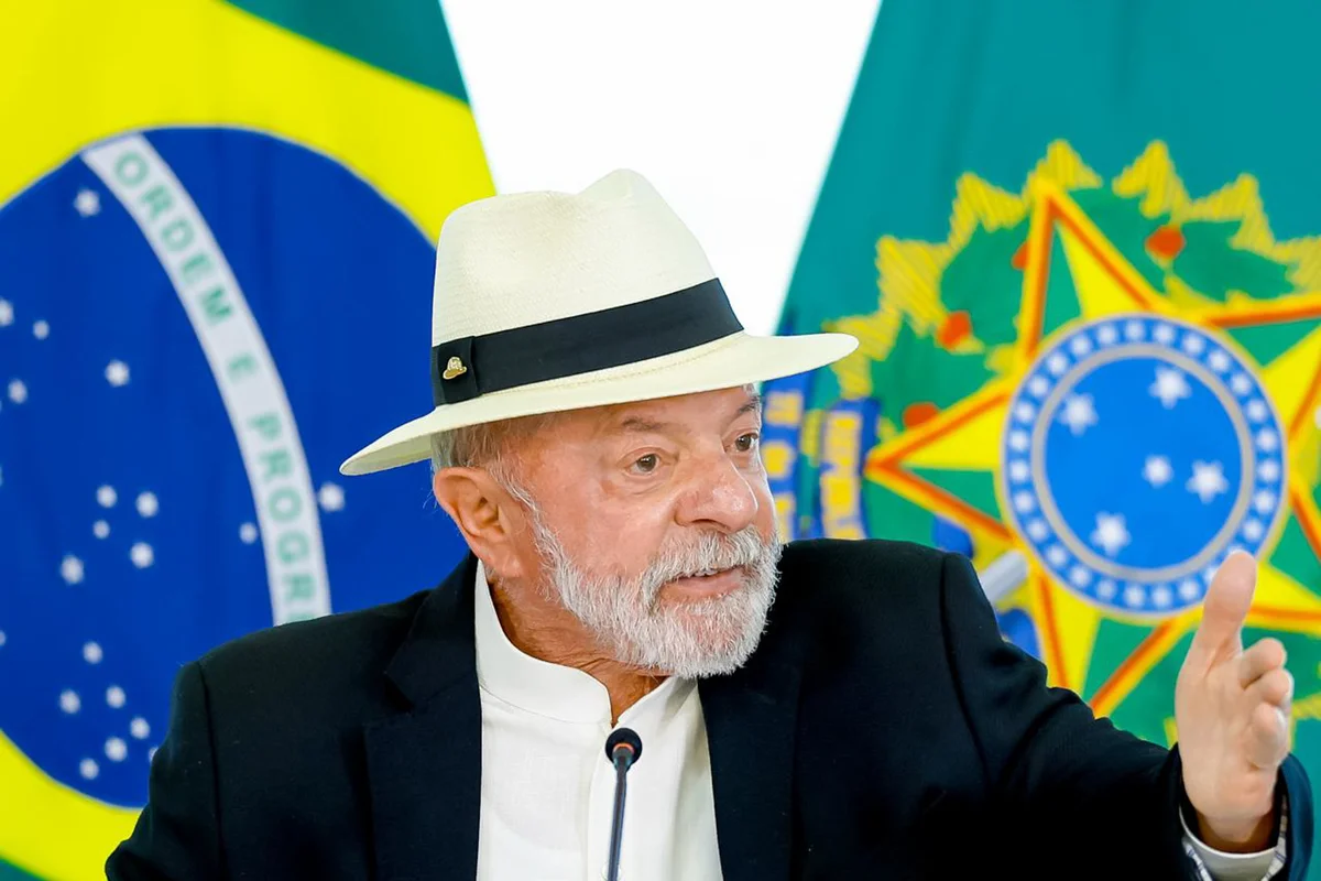Em programa de governo, Lula promente novamente os mesmos projetos de 2022