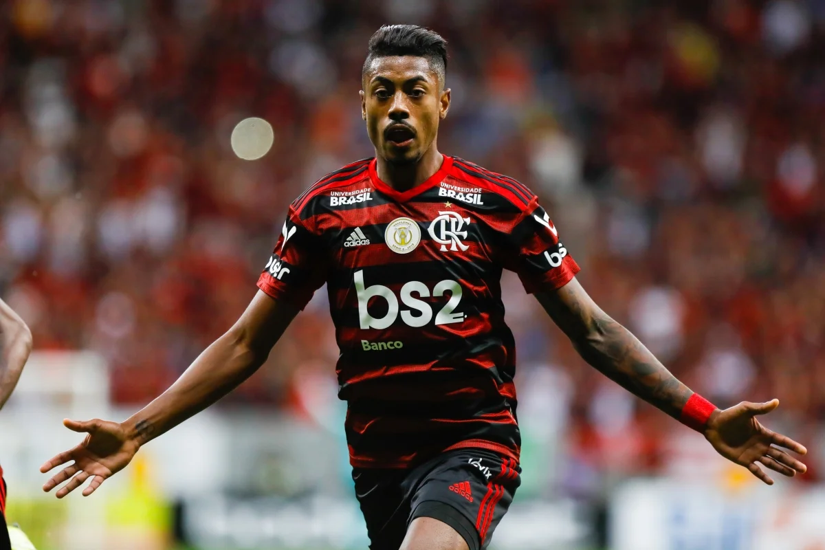 Bruno Henrique é dúvida para o Flamengo contra o Mirassol