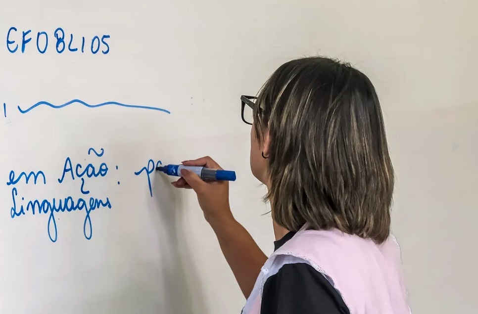Seduc prevê convocar professores do cadastro reserva ainda em 2026