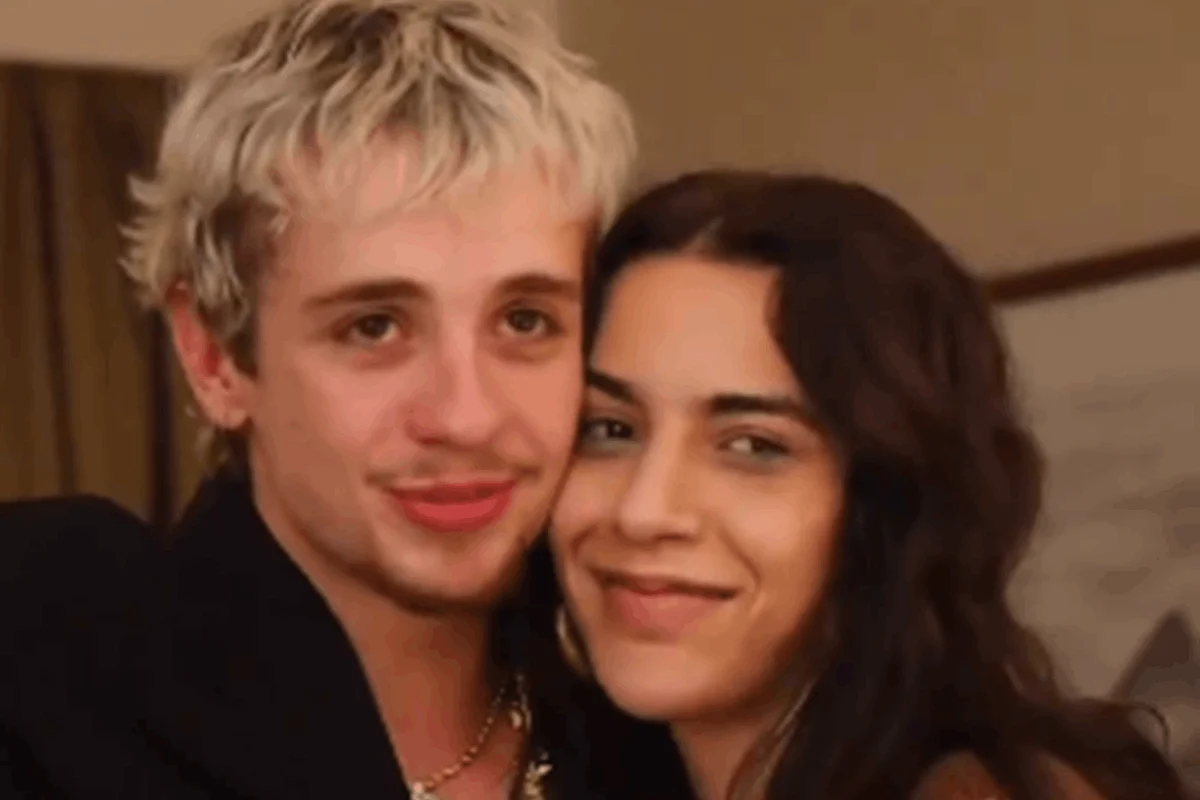 Nas redes sociais, Marina Sena fala sobre término com Juliano Floss: "Existe tristeza"
