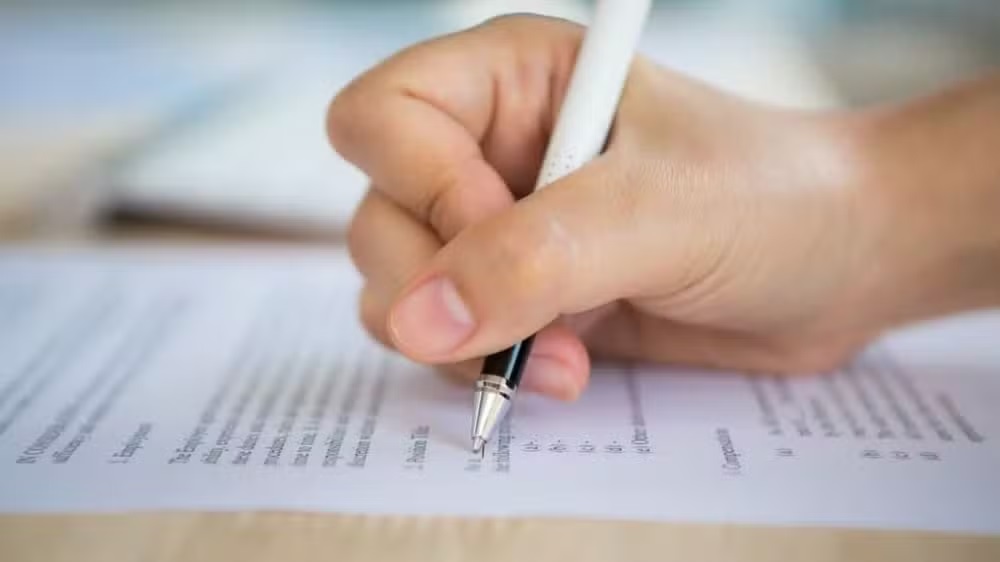 Câmara Municipal abre concurso público com salários de até R$ 12 mil por mês