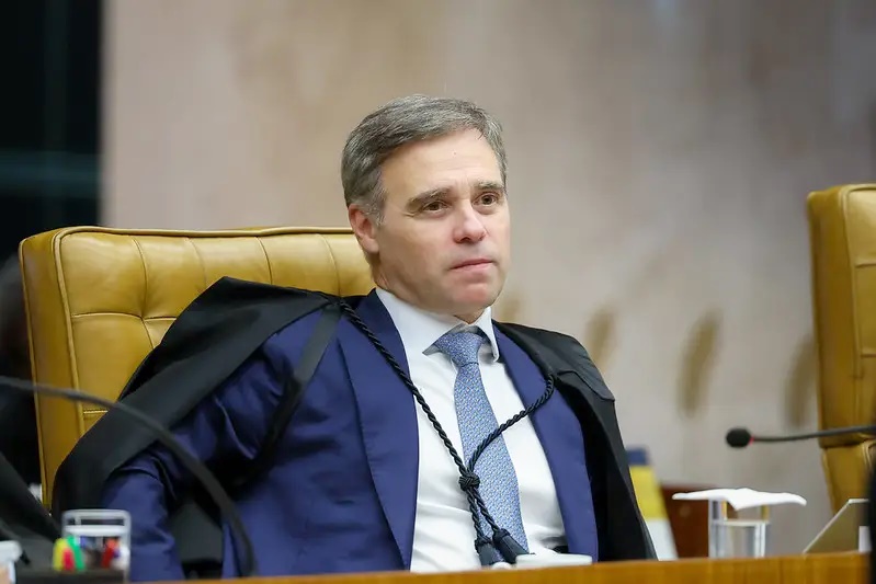 Mendonça deve rejeitar pedido da PGR para caso Lulinha ir para 1ª instância, apontam relatos