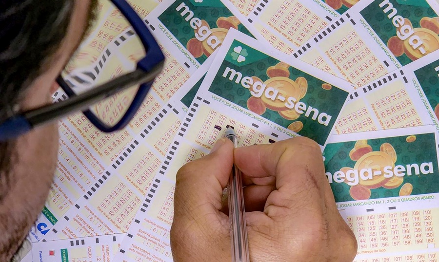 Mega-Sena acumula novamente e prêmio sobe para R$ 58 mi após ninguém acertar as seis dezenas
