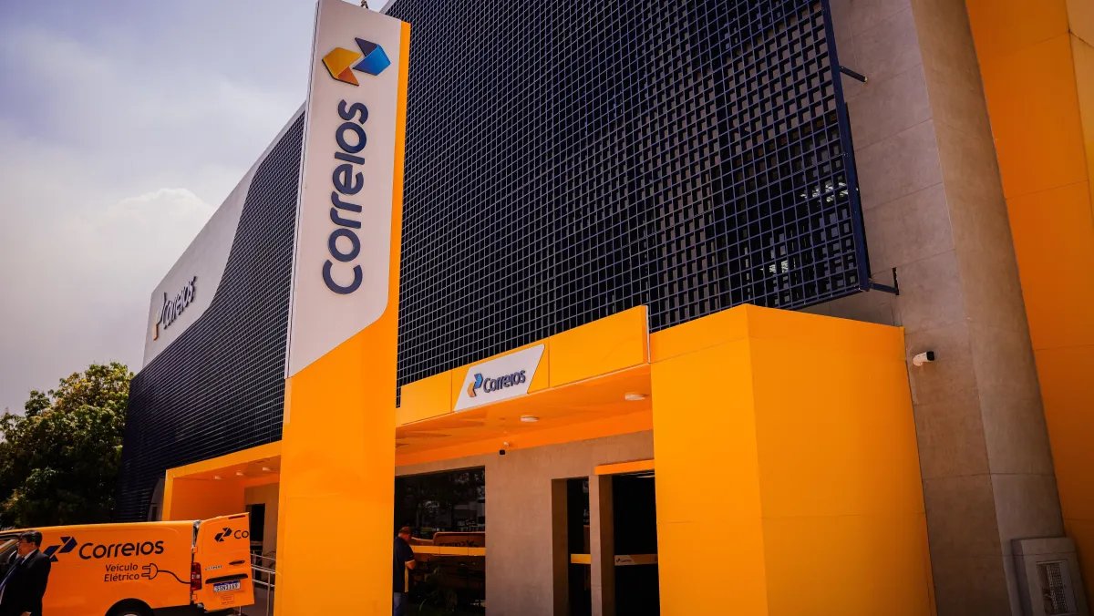 Correios prepara nova onda de demissões em massa de servidores: "10 mil pessoas"