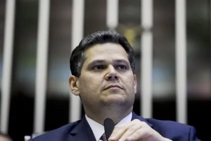 Davi Alcolumbre envia à CCJ PECs que tratam da segurança pública e do fim da jornada de trabalho 6x1