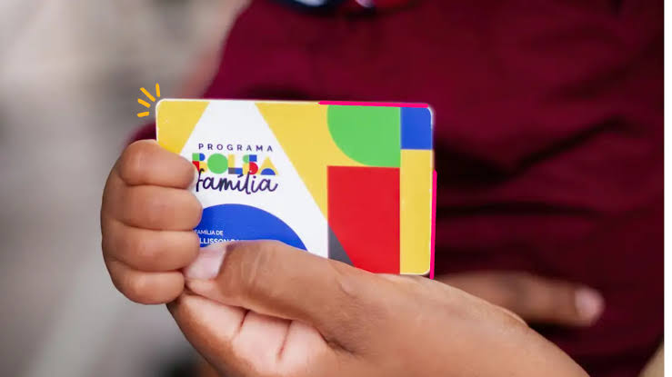 Beneficiários com NIS de final 8 recebem Bolsa Família de agosto
