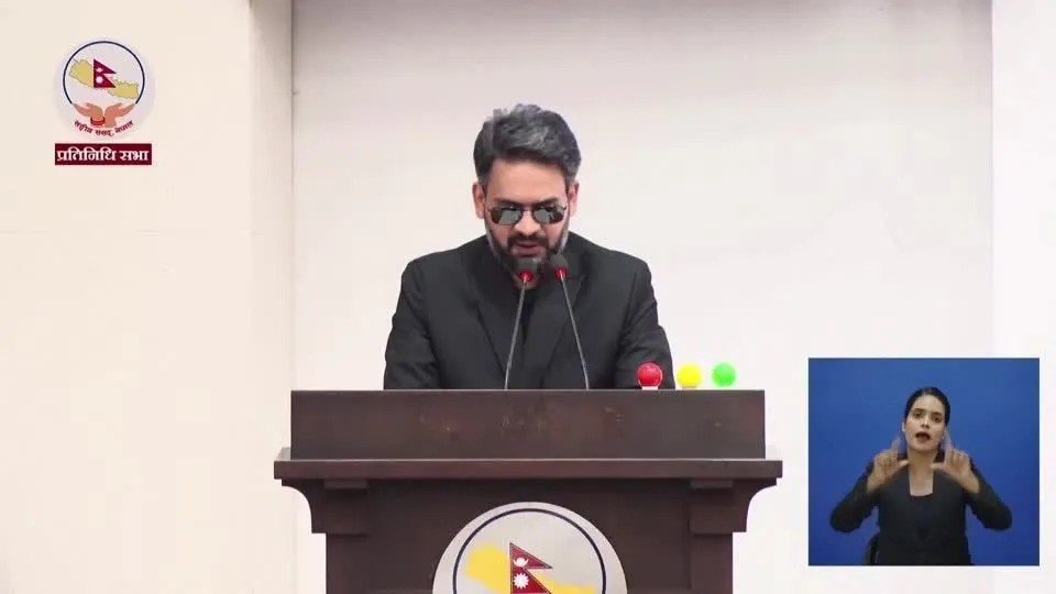 Primeiro-ministro do Nepal, Balendra Shah liga enchentes às mudanças climáticas
