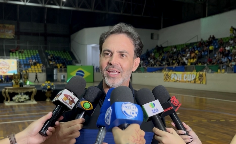 Cerimônia abre PVH Cup e reúne jovens talentos do futebol em Porto Velho