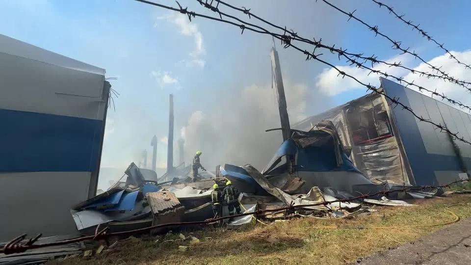 Drones da Rússia atinge sede do Serviço de Segurança da Ucrânia, no centro de Kiev
