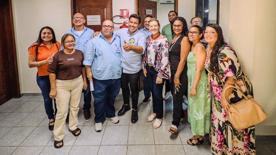 Furia firma compromisso com profissionais da saúde e defende a valorização da categoria