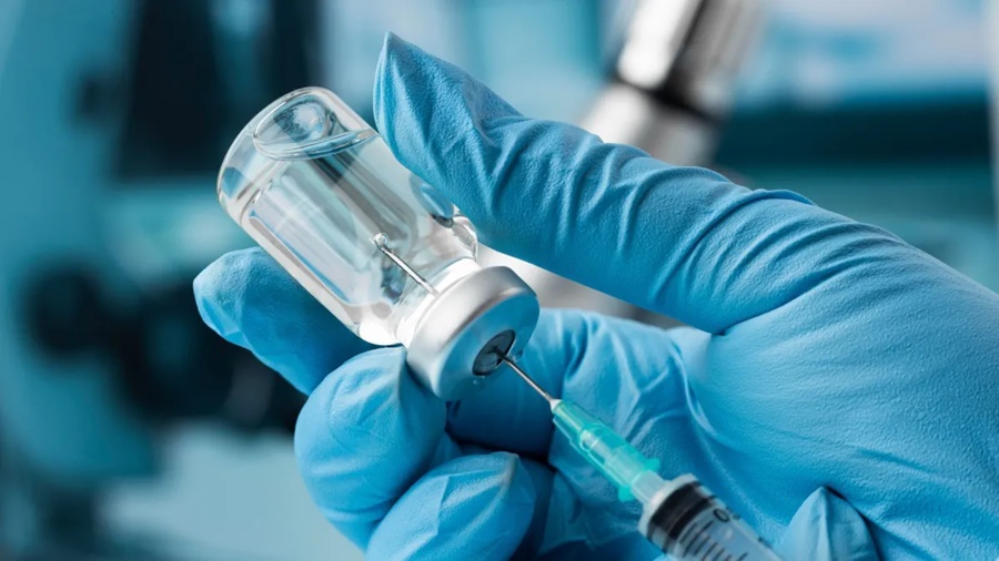 Vacinas podem proteger olhos de doença que causa cegueira, aponta estudo