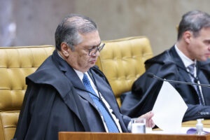Partido não pode pedir afastamento de diretor da PF em caso penal