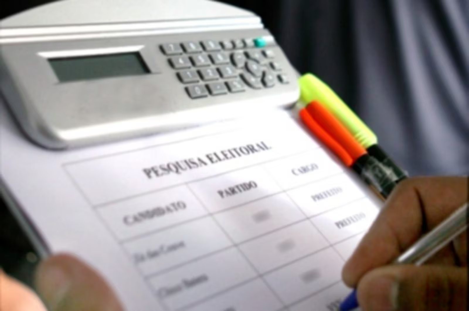 

Saiba como são feitas as pesquisas eleitorais autorizadas pelo TSE e quem está por trás delas