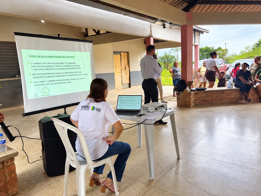 Mais de 190 moradores participam do início da regularização fundiária no núcleo Tomé de Souza
