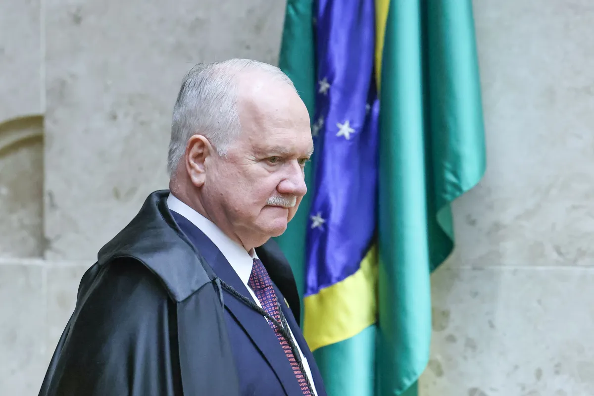 "Somos seres humanos, podemos errar", diz ministro Fachin ao abrir julgamento no STF
