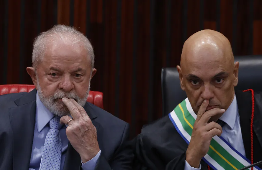 Ao defender Moraes, Lula coloca a própria reeleição em risco e sua equipe fica atordoada