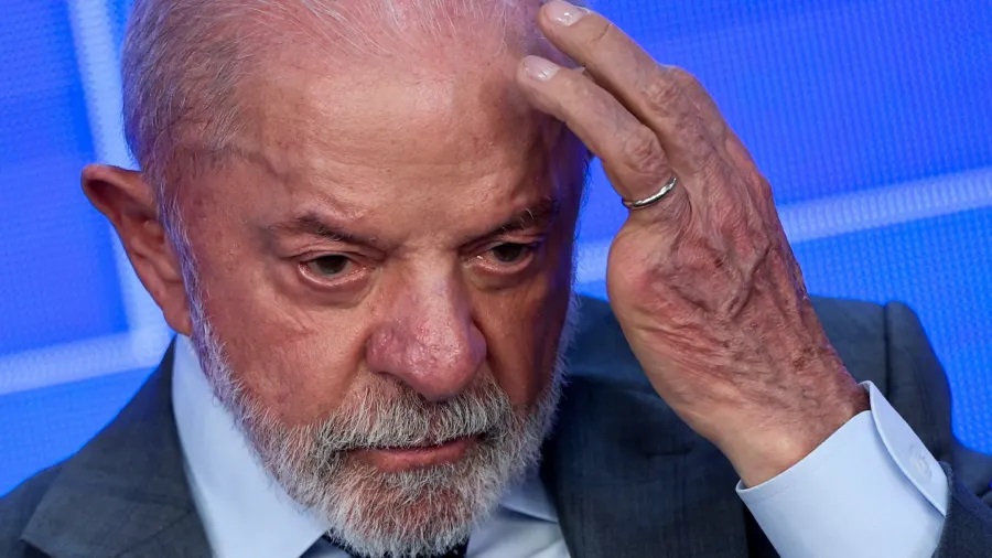 Lula tenta “comprar votos” com aumento de R$ 100 no Bolsa Família a poucos dias da eleição