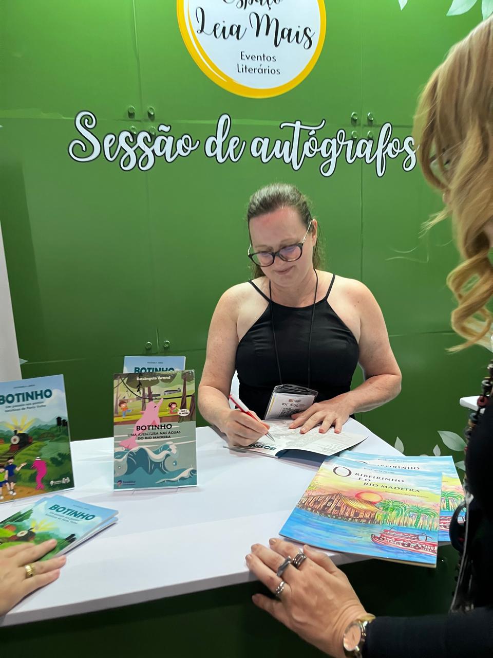Rosângela Arend leva a literatura amazônica à Bienal Internacional de São Paulo
