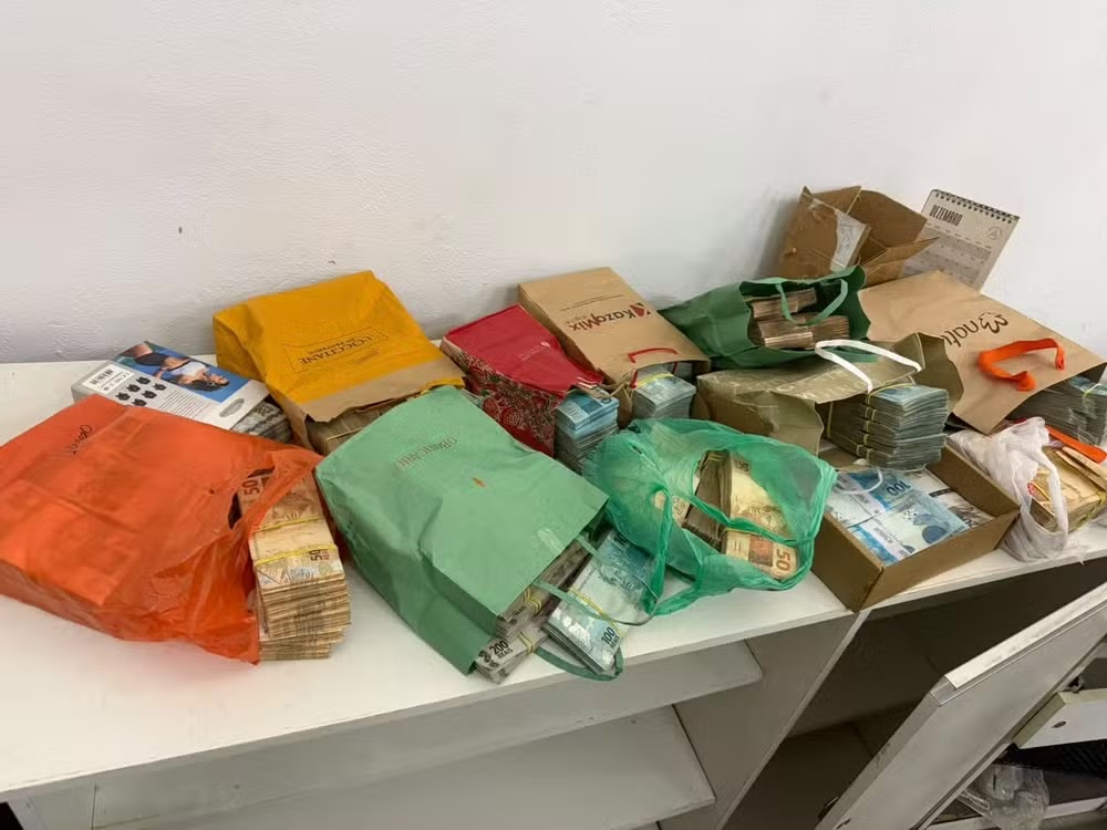 PF apreende mais de R$ 1 milhão em dinheiro vivo durante operação em Ji-Paraná