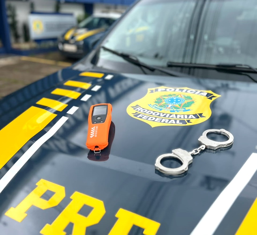 Motorista foge da PRF e acaba preso por embriaguez na BR-425 em Guajará-Mirim
