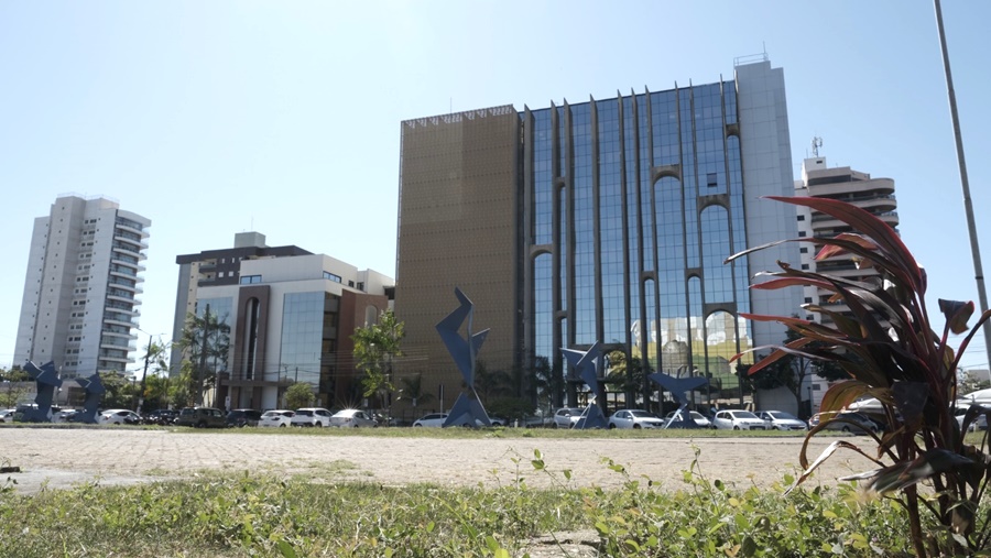TCE-RO abre seleção para assessor com salário de R$ 13,2 mil; inscrições vão até quinta-feira