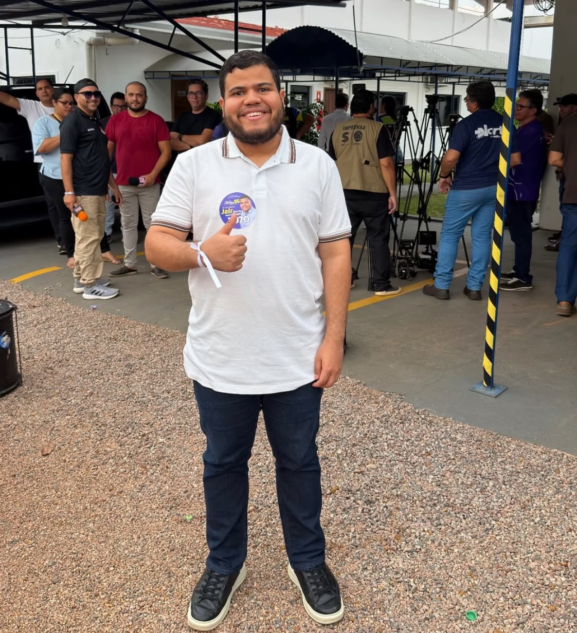 Jair Montes Júnior mobiliza juventude e lota carreata de Cury em Rondônia