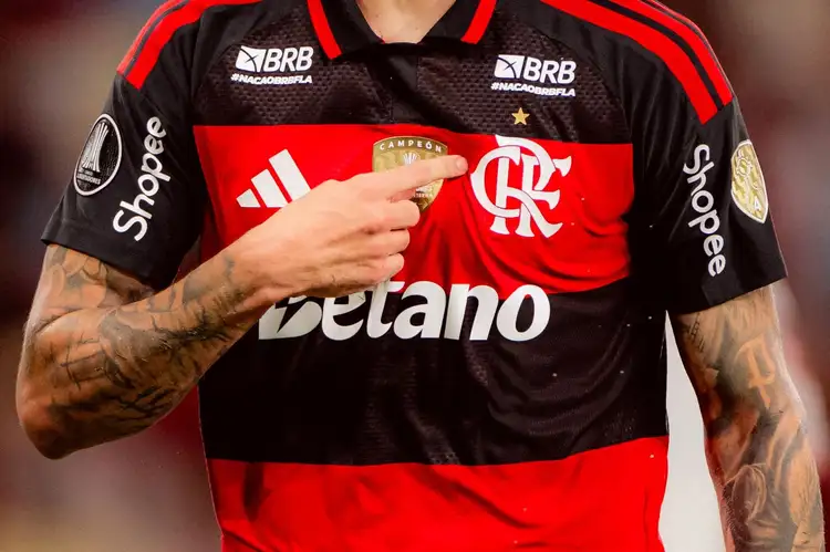 Betano avisa Flamengo que vai encerrar o patrocínio Master: "Rombo de R$ 400 milhões"