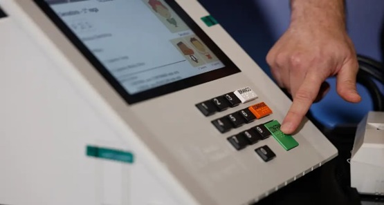 Saiba em quantos candidatos votar e a ordem de votação na urna