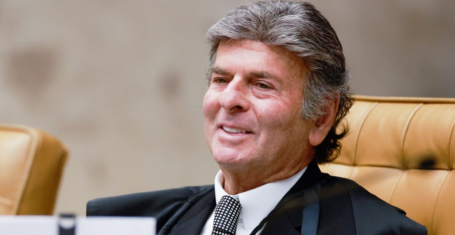 Fux susta decisão de Dino e retoma ordem contra fake news sobre Aparecida