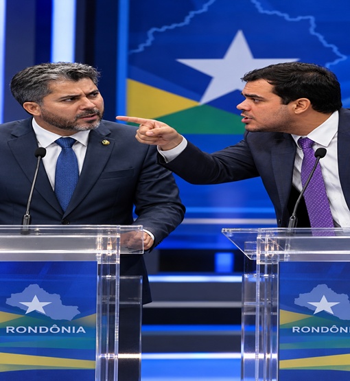 Expedito encurrala Marcos Rogério com pergunta sobre mala de R$ 1 milhão