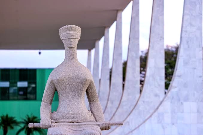 Intervenção em debate escala exposição de TSE e STF no jogo político