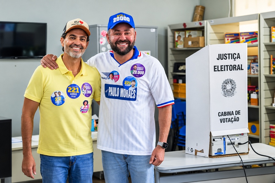 Prefeito Léo Moraes vota em Porto Velho e reforça importância de recursos para a capital