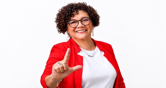 Fátima Cleide é eleita Deputada Estadual e inicia, pela primeira vez, uma nova caminhada 
