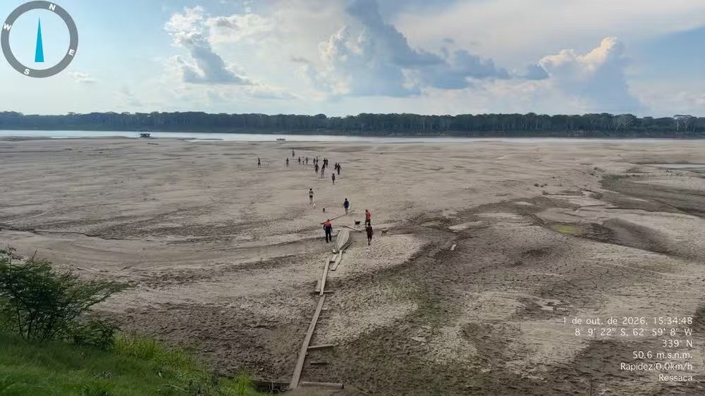 Seca do Rio Madeira deixa ribeirinhos sem água potável em Rondônia