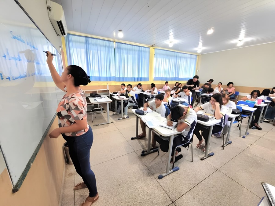 Seduc antecipa feriado escolar do Dia do Professor para 13 de outubro em Rondônia