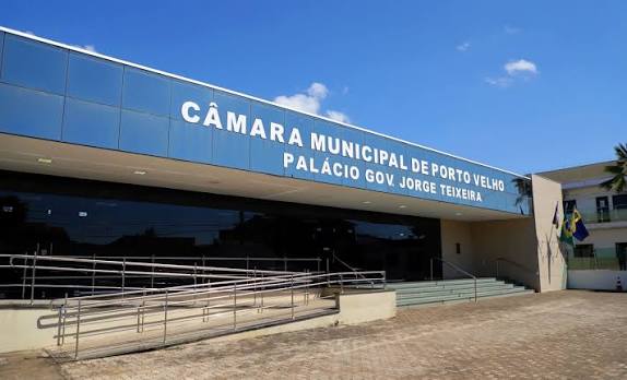 Câmara abre recebimento de propostas para manutenção de extintores de incêndio