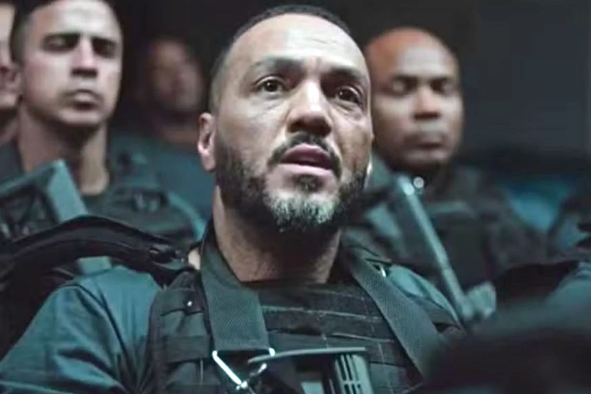 Belo fica ferido durante gravações de série da Globoplay na Rocinha: "Arcanjo Renegado"
