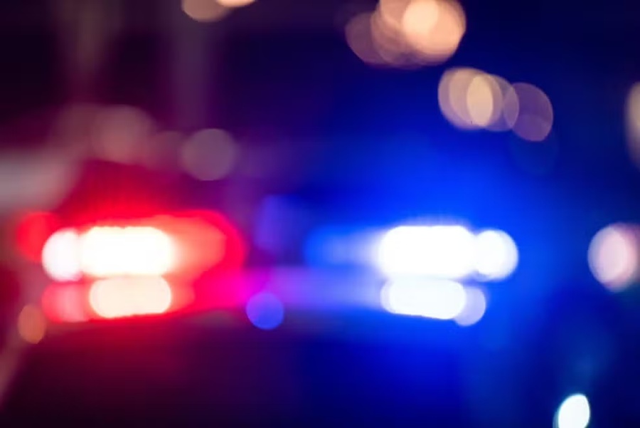 Motociclista e passageira morrem após baterem em lixeira na avenida Jatuarana