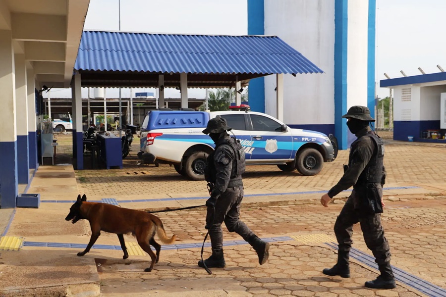 Polícia Penal intensifica revistas e reforça segurança nas unidades prisionais de Rondônia