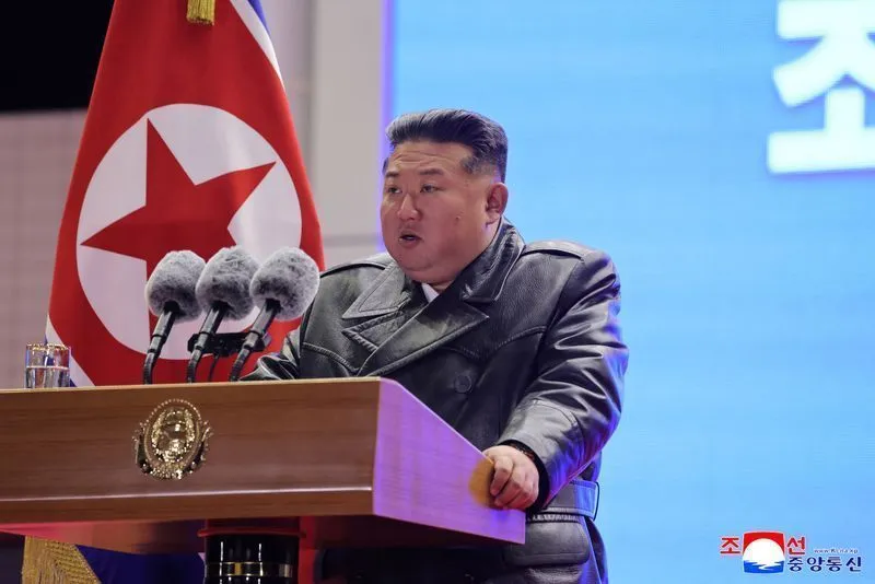 Líder da Coreia do Norte, Kim Jong-Un pede “revolução militar” e Exército mais forte
