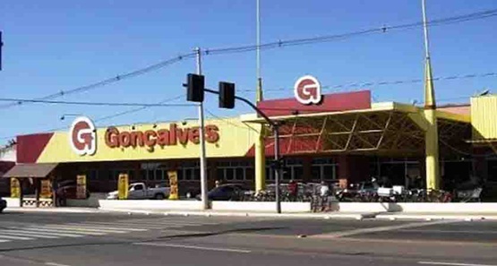 Ex-trabalhadores do Supermercado Gonçalves devem receber em maio 