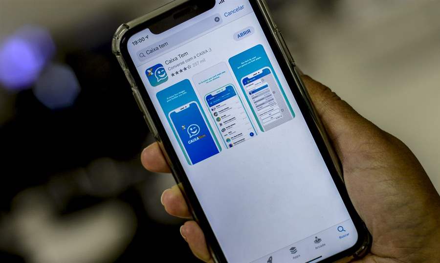 Caixa Econômica Federal  oferece antecipação saque-aniversário e reduz valor mínimo 
