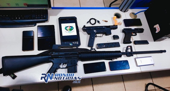 Duas mulheres são presas e um menor é apreendido com armas de grosso calibre