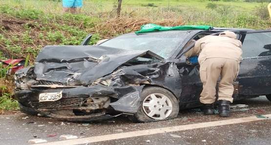 Vilhenense se envolve em acidente grave na BR-364; irmã de ex-prefeiro de Ji-Paraná morre