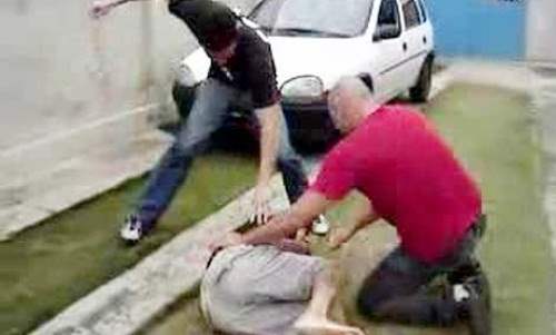 Suspeito comete assalto e acaba surrado por populares na Zona Leste