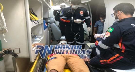 Colisão entre carro e moto deixa motociclista em estado grave na capital
