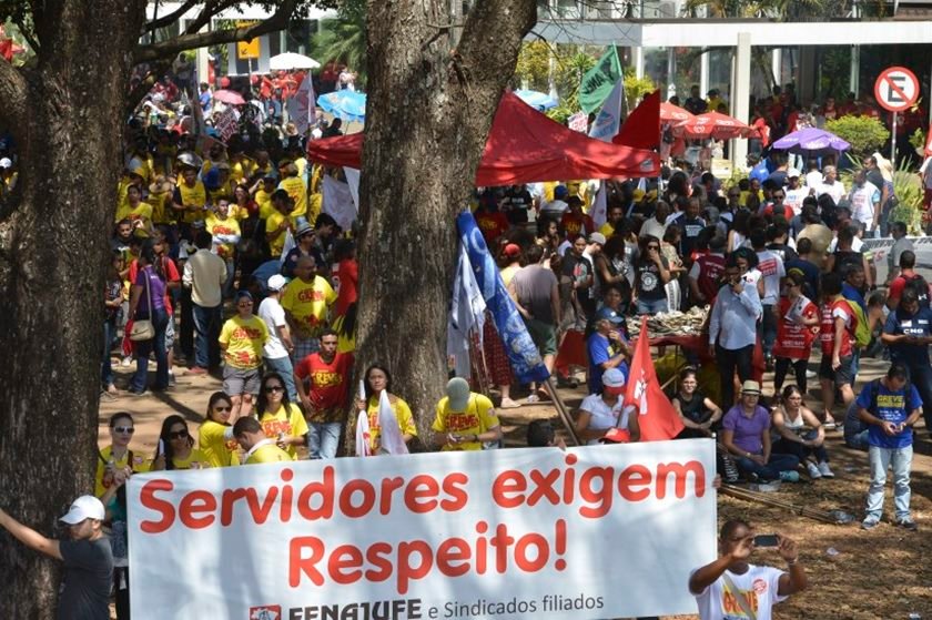 Servidores preparam “semana de contra-ataque” ao governo federal por reajustes