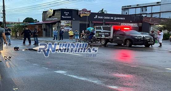 Automóvel invade preferencial e mata motoboy na região central de Porto Velho