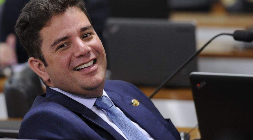 Governador do Acre e empresários são alvos de operação da PF
