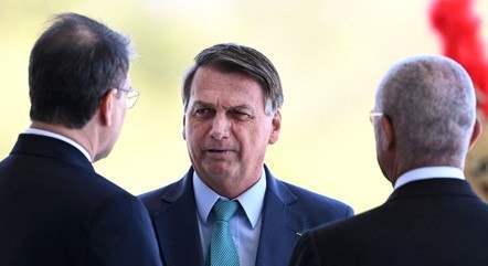 
Presidente Jair Bolsonaro culpa revendedores pelo salto de preço do gás de cozinha